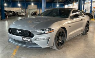 Ford • Mustang