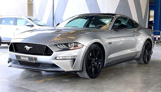 Ford • Mustang