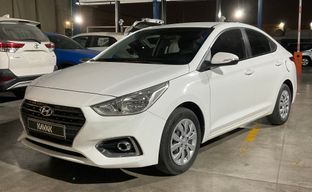 Hyundai • Accent