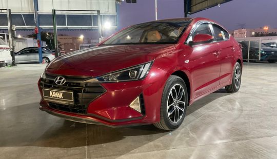 Hyundai • Elantra