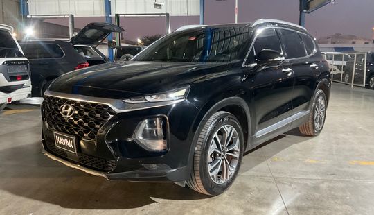 Hyundai • Santa Fe