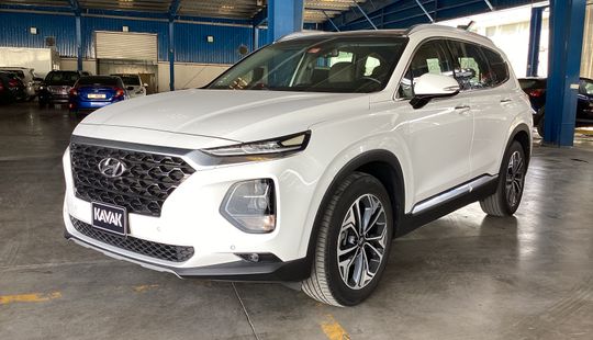 Hyundai • Santa Fe