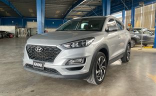 Hyundai • Tucson