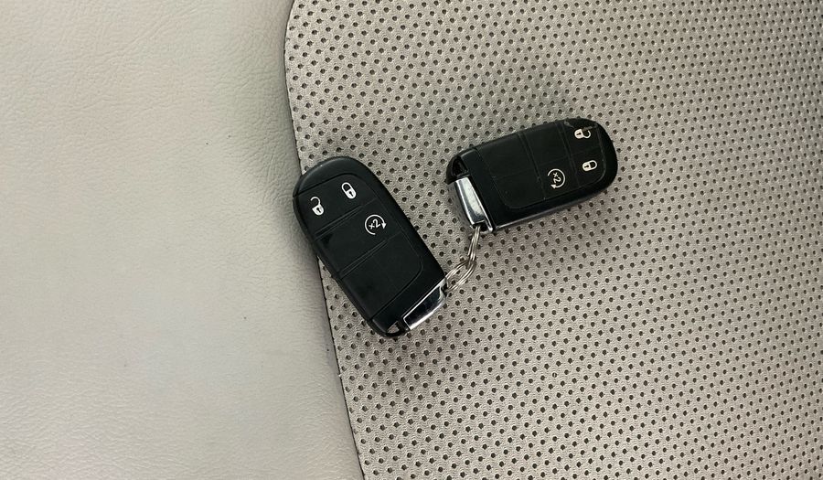 Jeep Compass 2.4 LIMITED HIGHLINE 4WD AUTO Suv 2020