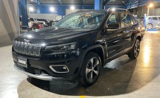 Jeep • Cherokee