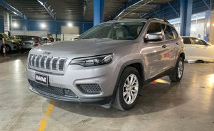 Jeep • Cherokee