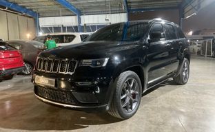 Jeep • Grand Cherokee