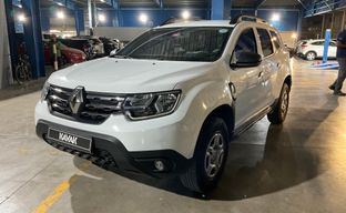 Renault • Duster