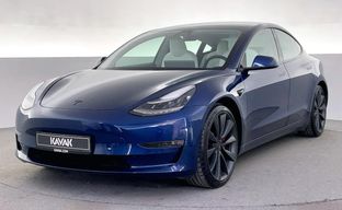 Tesla • Model 3