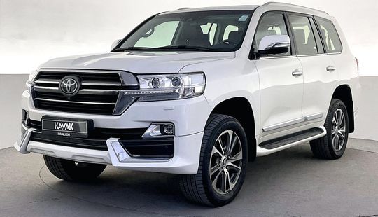 Toyota • Land Cruiser