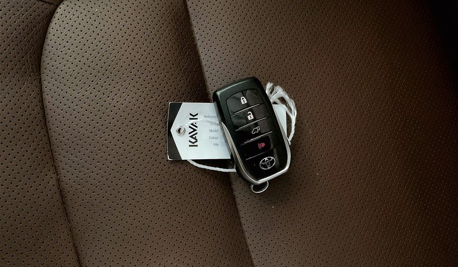 Toyota Land Cruiser VXR Suv 2020