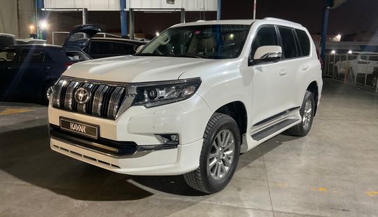 Toyota • Land Cruiser Prado