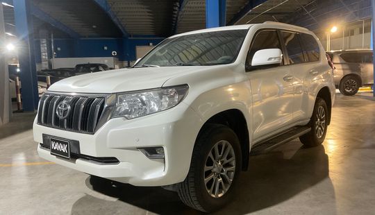 Toyota • Land Cruiser Prado