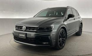 Volkswagen • Tiguan