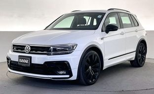 Volkswagen • Tiguan