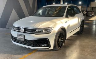 Volkswagen • Tiguan