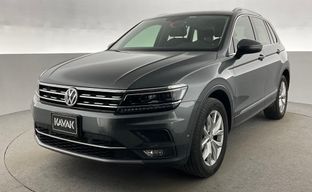 Volkswagen • Tiguan