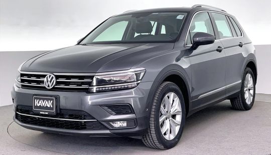 Volkswagen • Tiguan