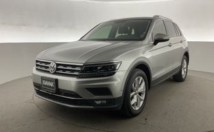 Volkswagen • Tiguan