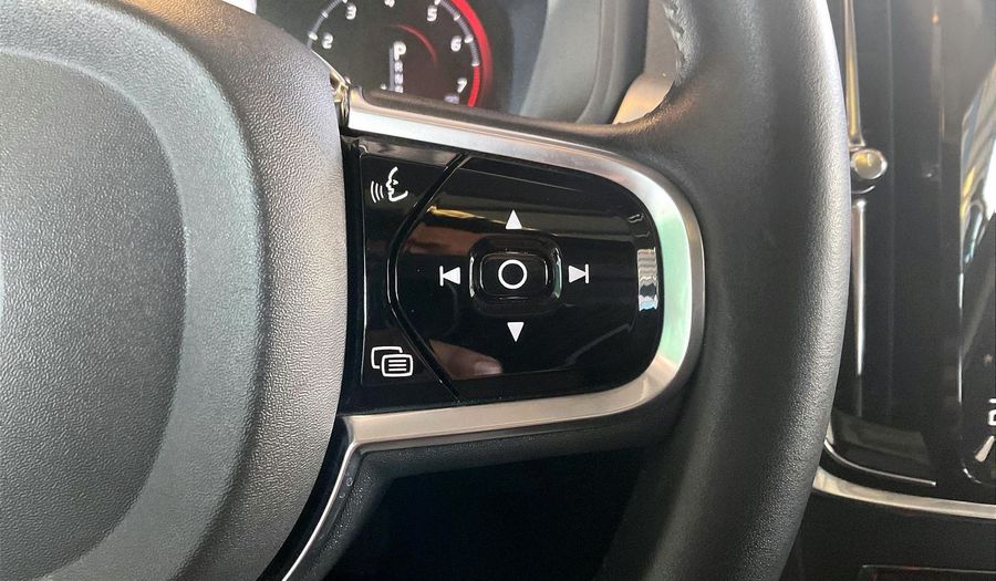 Volvo S90 T5 MOMENTUM Sedan 2020