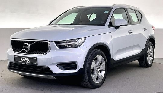 Volvo XC40 T5 Momentum-2020