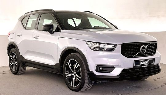 Volvo • XC40