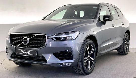 Volvo XC60 T5 R Design-2020