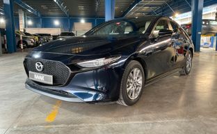Mazda • Mazda 3