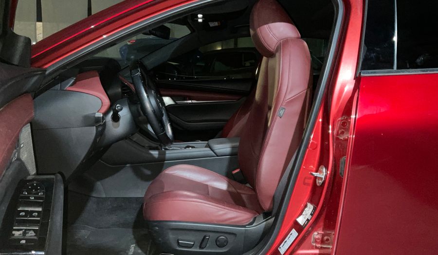 Mazda 3 INTENSE Hatchback 2021