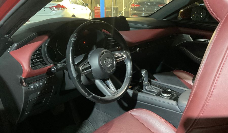Mazda 3 INTENSE Hatchback 2021