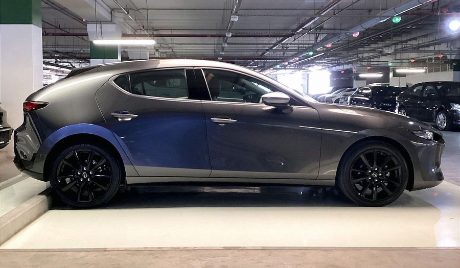 Mazda 3 INTENSE Hatchback 2021