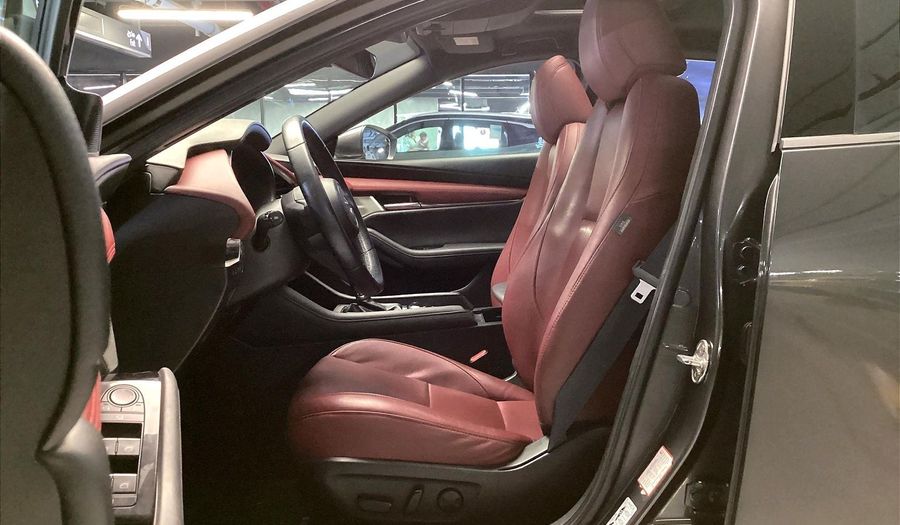 Mazda 3 INTENSE Hatchback 2021