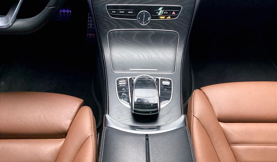 Mercedes Benz C 200 PREMIUM (AMG LINE) Sedan 2021