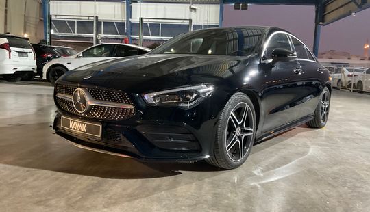 Mercedes Benz • CLA 250
