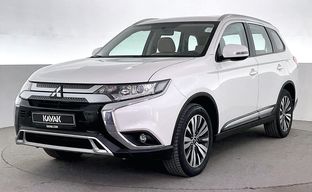 Mitsubishi • Outlander