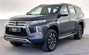 Mitsubishi • Montero Sport