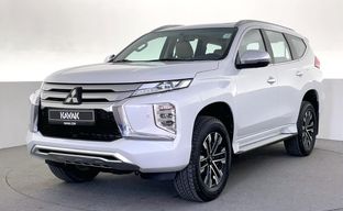 Mitsubishi • Montero Sport