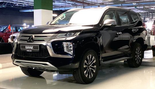Mitsubishi • Montero Sport