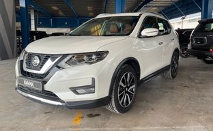 Nissan • X-Trail