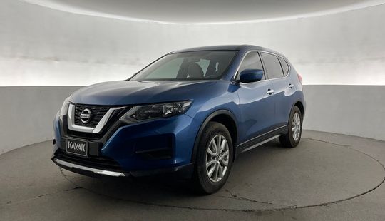 Nissan • X-Trail