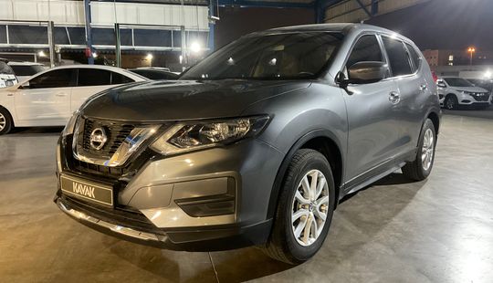 Nissan • X-Trail