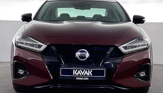 Nissan • Maxima