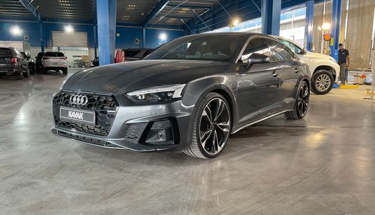 أودي أي5 40 TFSI S-Line-2021