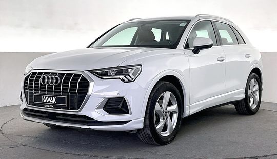 Audi • Q3