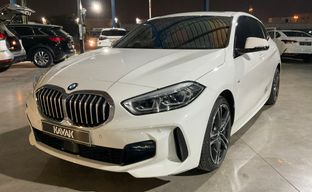 BMW • 120i