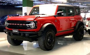 Ford • Bronco