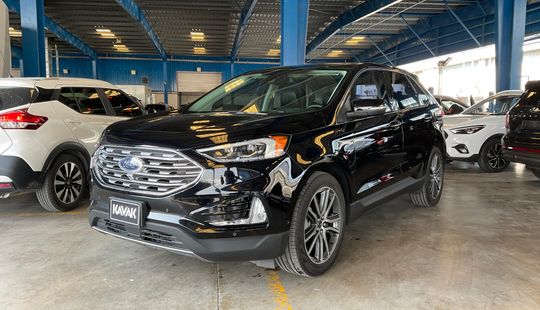 Ford • Edge