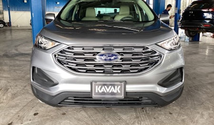 Ford Edge SE Suv 2021