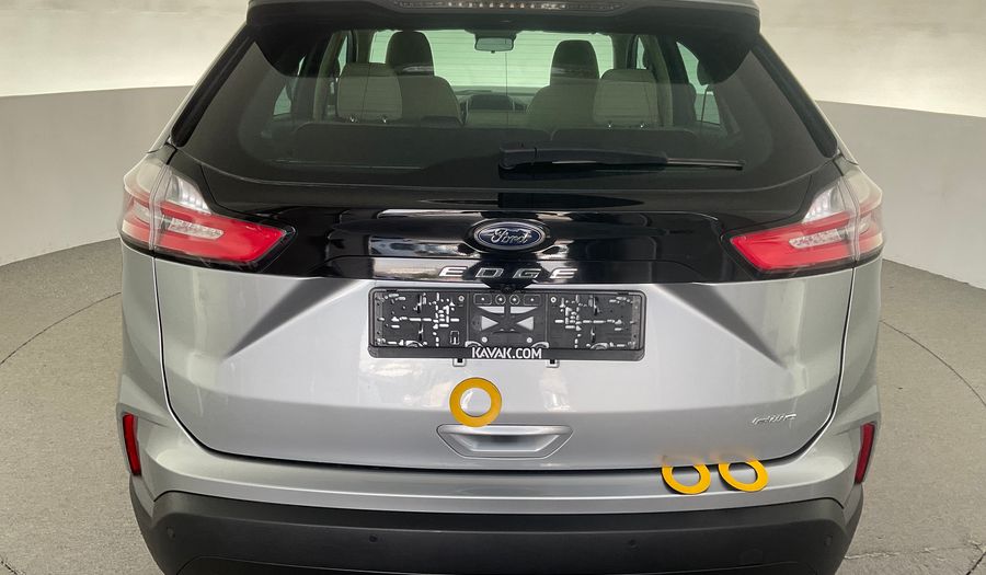 Ford Edge SE Suv 2021