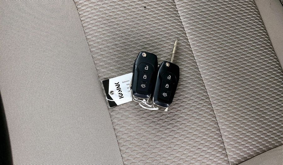 Ford Explorer XL / STANDARD Suv 2021